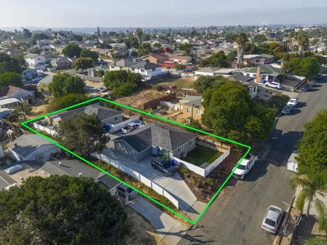 5781 83 Midwick Street, Paradise Hills, California 92139