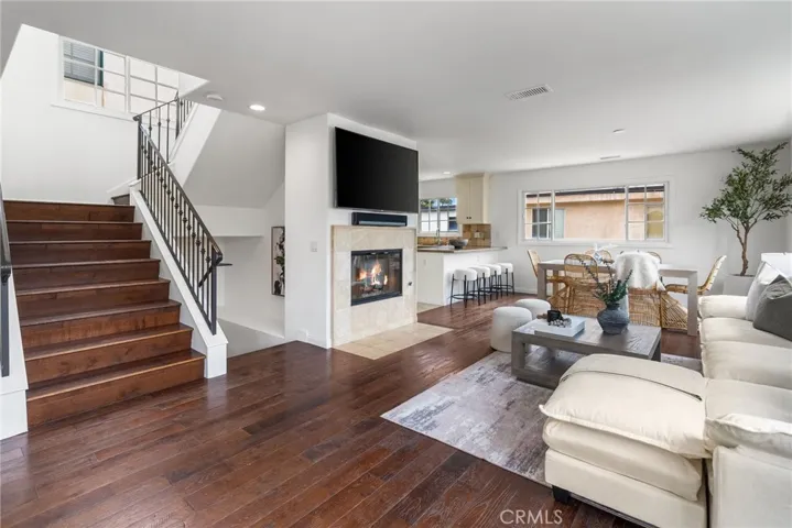 600 1/2 36th, Newport Beach, California 92663