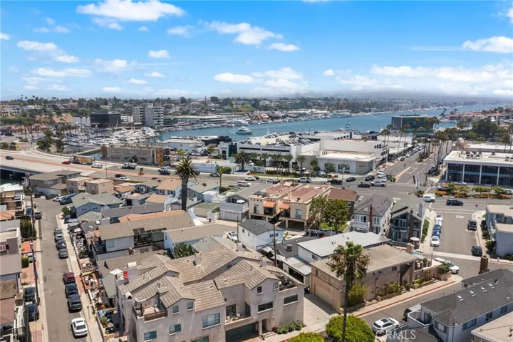 600 1/2 36th, Newport Beach, California 92663