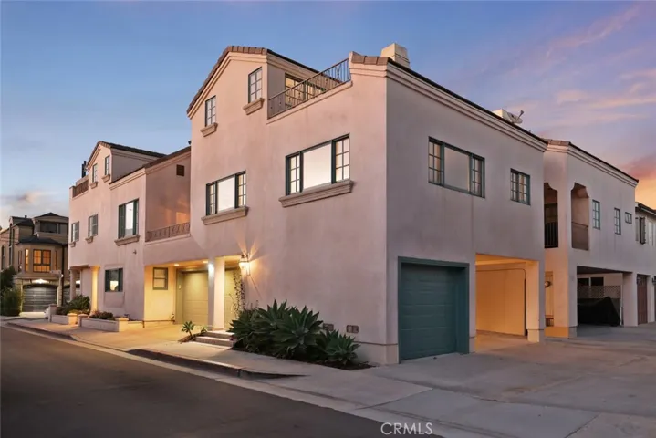 600 1/2 36th, Newport Beach, California 92663