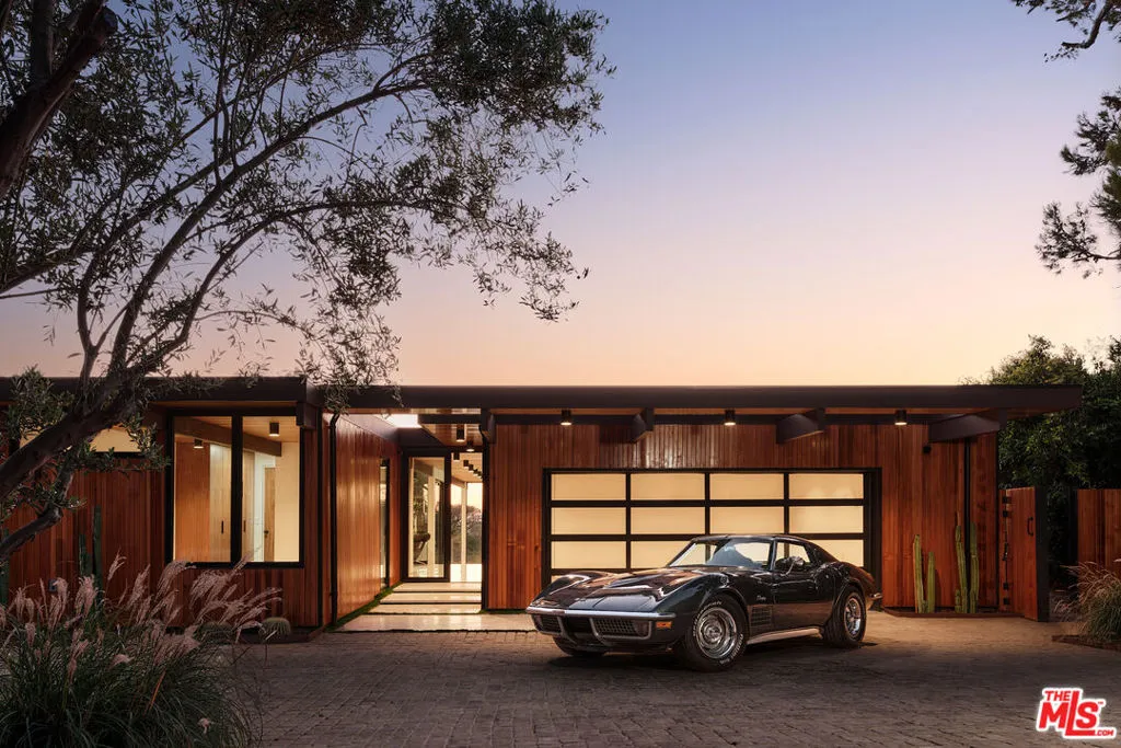 5637 Busch Drive, Malibu, California 90265 home-pic-24