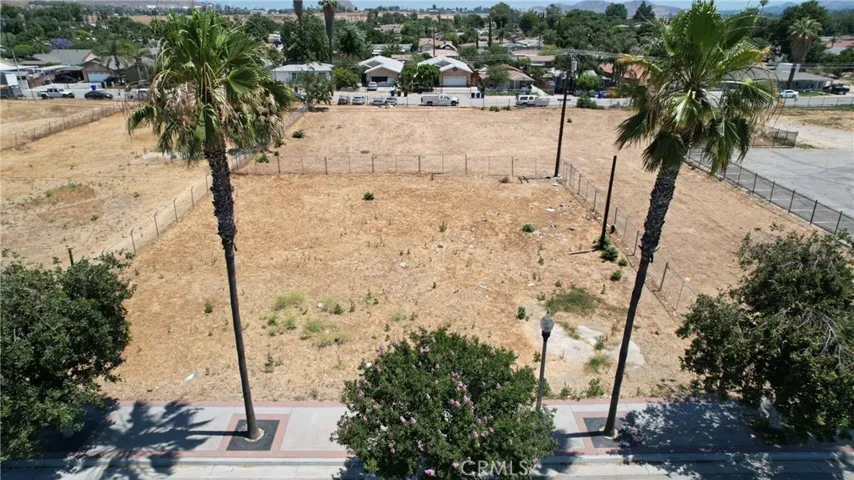 5359 Mission Boulevard, Jurupa Valley, California 92509