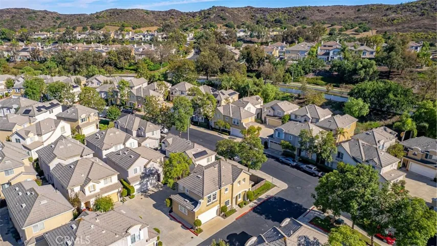 91 Bloomfield Lane, Rancho Santa Margarita, California 92688