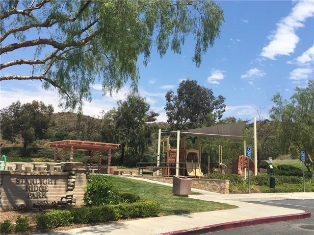 91 Bloomfield Lane, Rancho Santa Margarita, California 92688