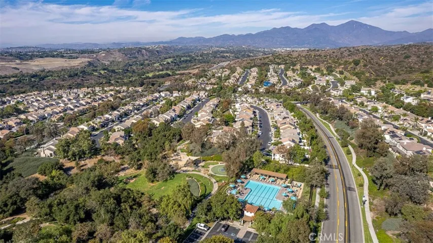 91 Bloomfield Lane, Rancho Santa Margarita, California 92688