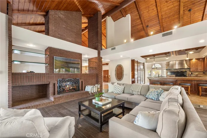 5340 Mountain View Avenue, Yorba Linda, California 92886