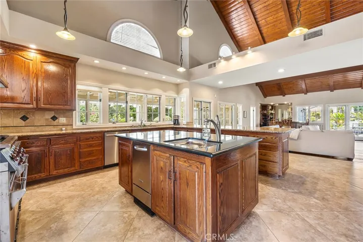 5340 Mountain View Avenue, Yorba Linda, California 92886