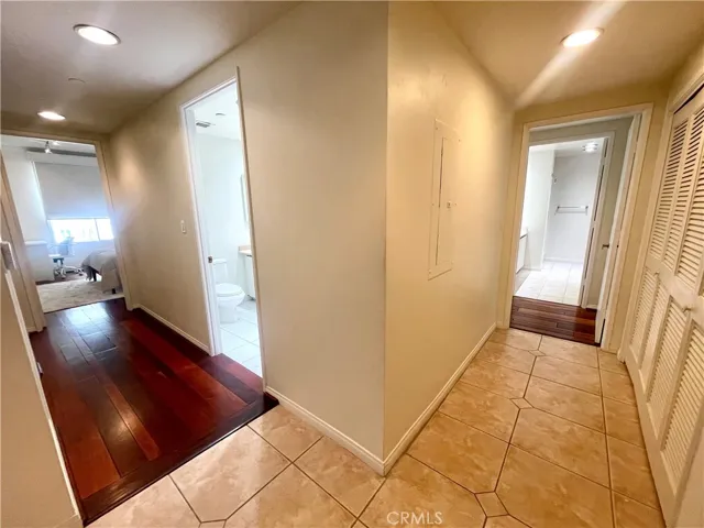 Hallway to bedrooms