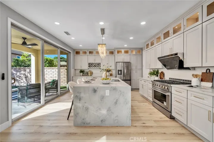 10 Oleander, Lake Forest, California 92630