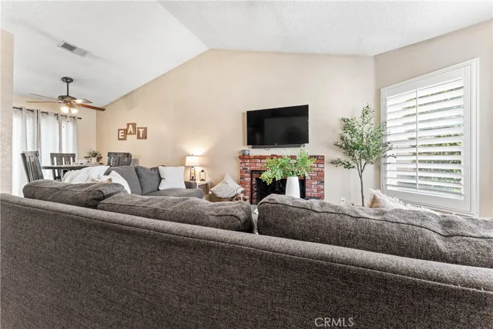 11339 Burl Drive, Fontana, California 92337
