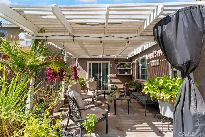 11339 Burl Drive, Fontana, California 92337