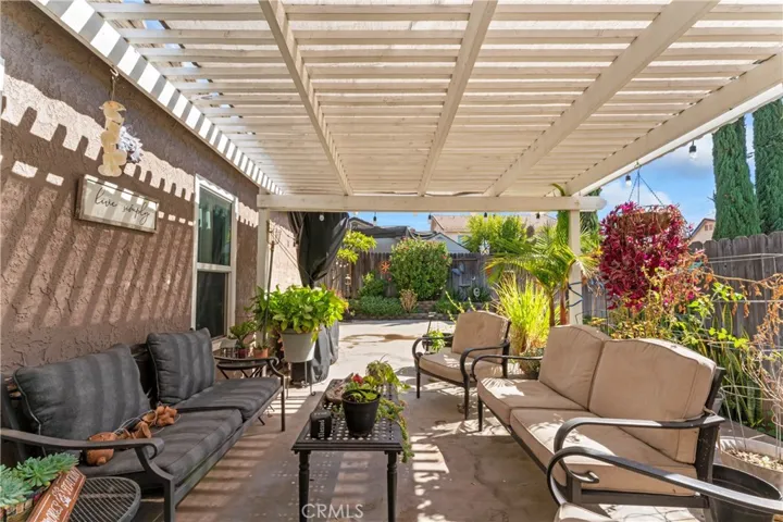 11339 Burl Drive, Fontana, California 92337