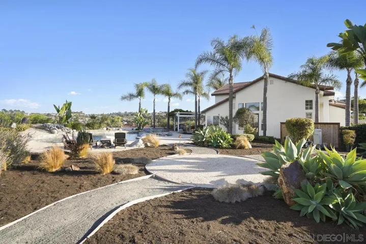 5173 Avenida De La Plata, Oceanside, California 92057