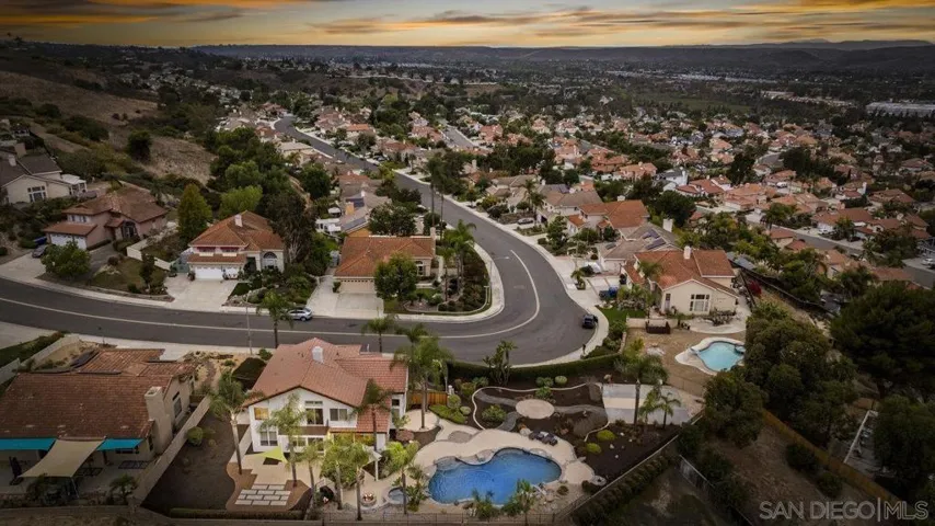5173 Avenida De La Plata, Oceanside, California 92057
