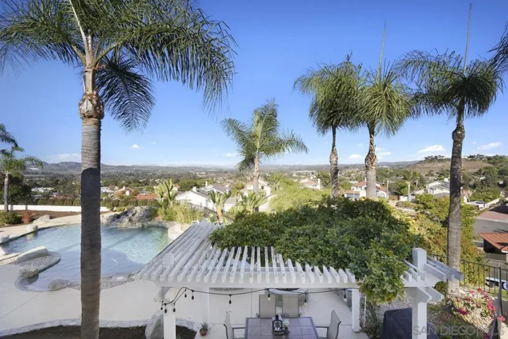 5173 Avenida De La Plata, Oceanside, California 92057