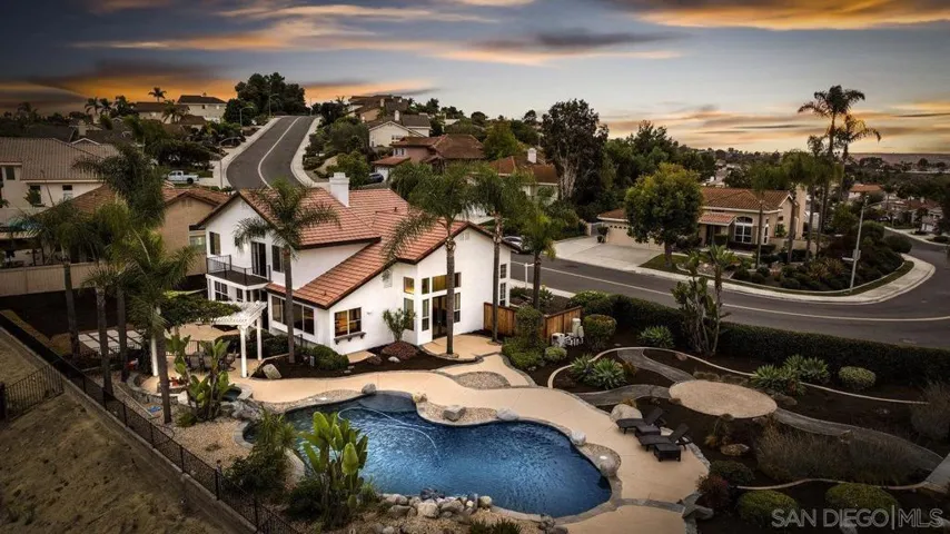 5173 Avenida De La Plata, Oceanside, California 92057