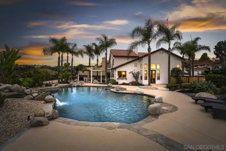 5173 Avenida De La Plata, Oceanside, California 92057