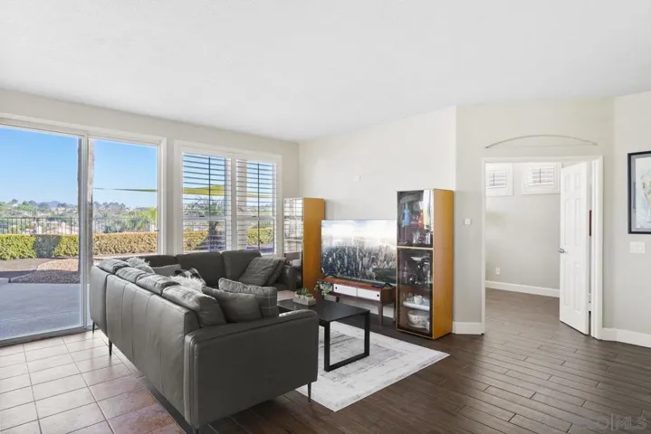 5173 Avenida De La Plata, Oceanside, California 92057