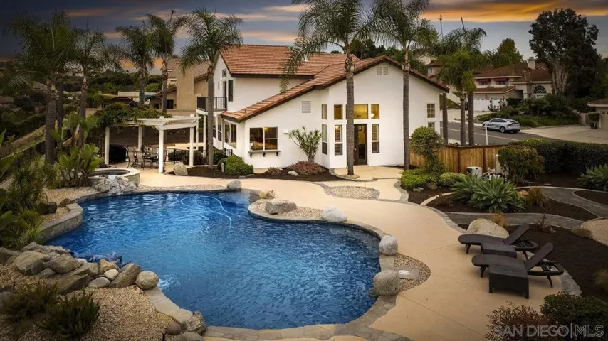 5173 Avenida De La Plata, Oceanside, California 92057