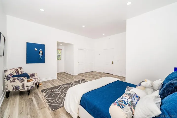 5 Rolling View Lane, Fallbrook, California 92028