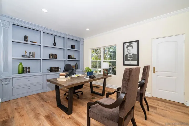 5 Rolling View Lane, Fallbrook, California 92028