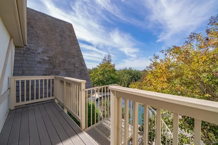 5 Rolling View Lane, Fallbrook, California 92028