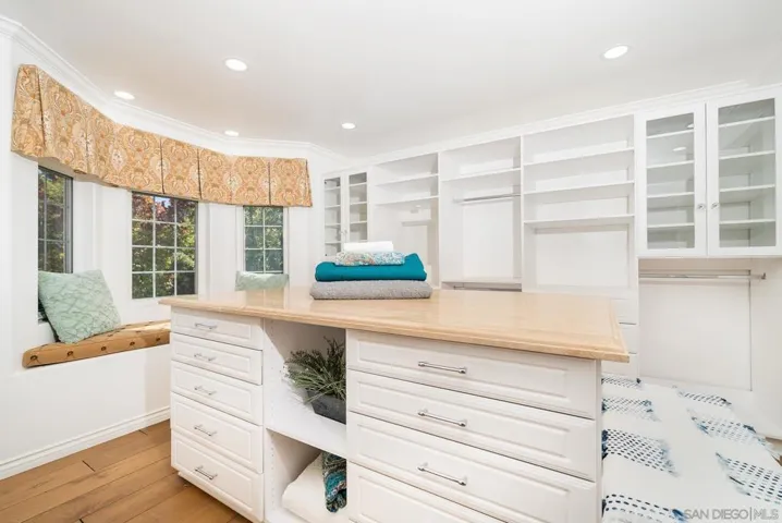 5 Rolling View Lane, Fallbrook, California 92028