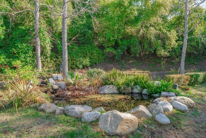 5 Rolling View Lane, Fallbrook, California 92028