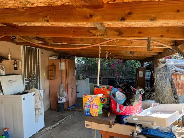 9753 Ivanho Street, Spring Valley, California 91977