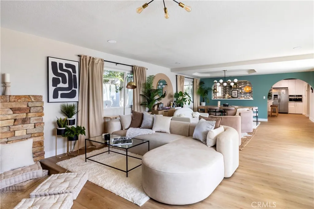 482 W Sepulveda Road, Palm Springs, California 92262 home-pic-1