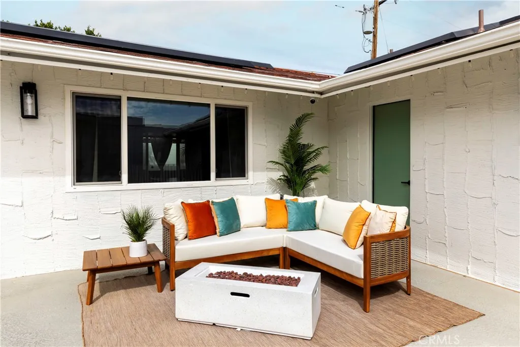 482 W Sepulveda Road, Palm Springs, California 92262 home-pic-38