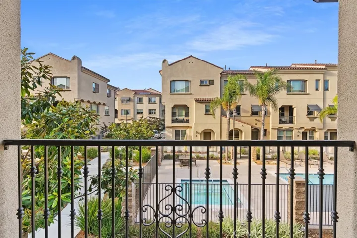 1571 Fortaleza Way, Vista, California 92081