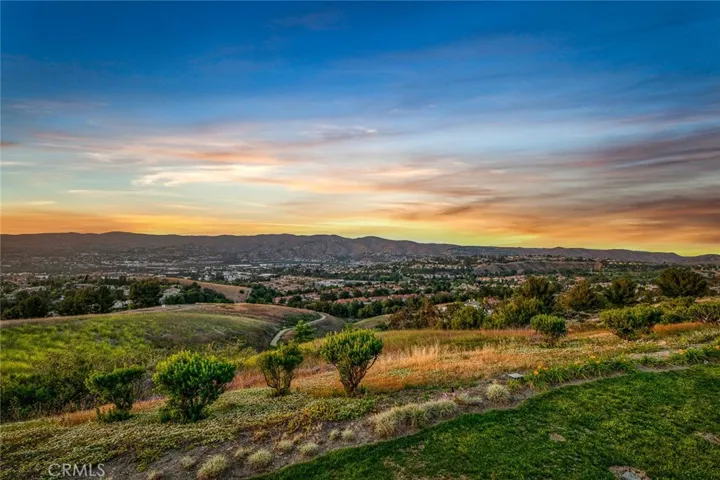 7879 E Viewrim Drive, Anaheim Hills, California 92808