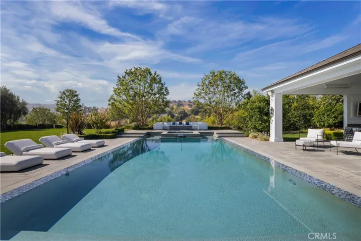 24200 Hidden Ridge Road, Hidden Hills, California 91302