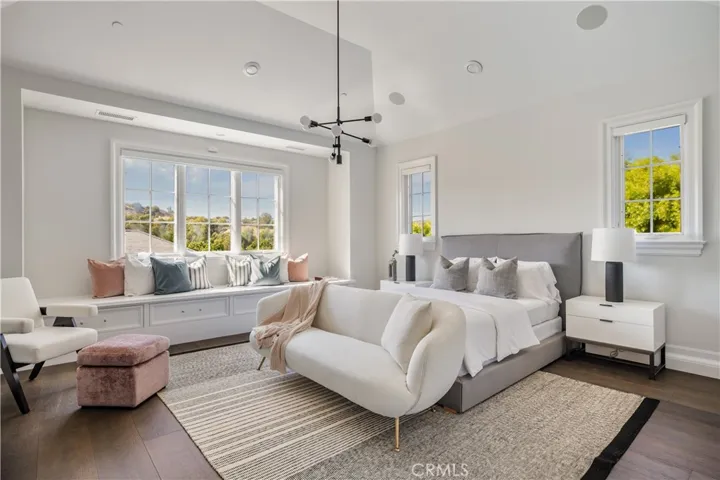 24200 Hidden Ridge Road, Hidden Hills, California 91302