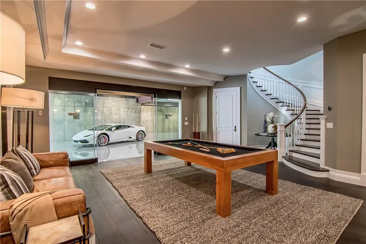 24200 Hidden Ridge Road, Hidden Hills, California 91302