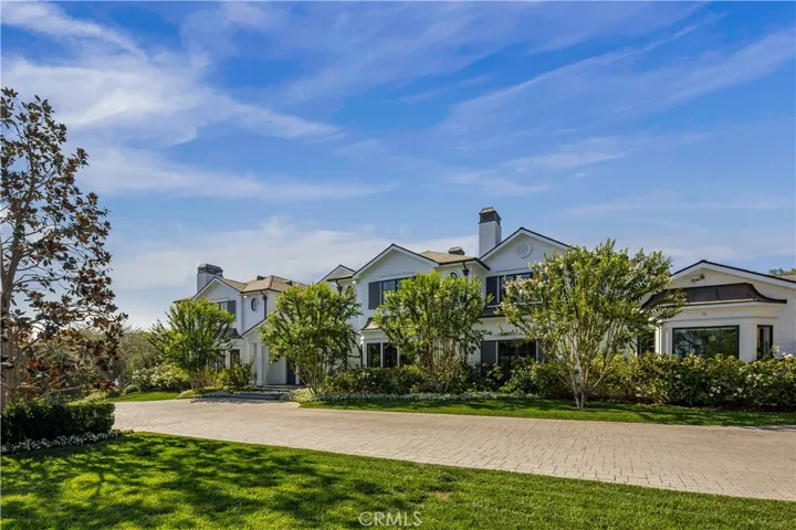 24200 Hidden Ridge Road, Hidden Hills, California 91302