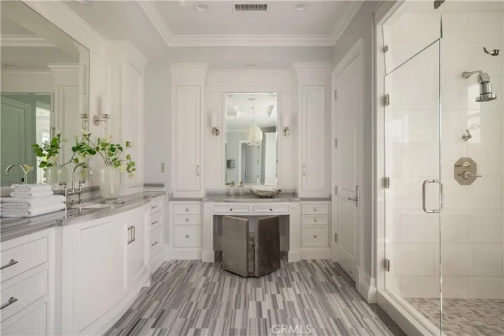 24200 Hidden Ridge Road, Hidden Hills, California 91302