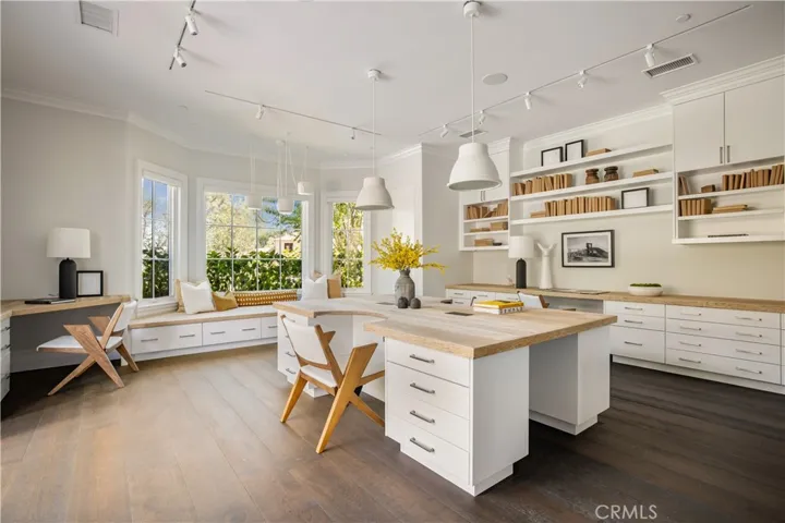 24200 Hidden Ridge Road, Hidden Hills, California 91302
