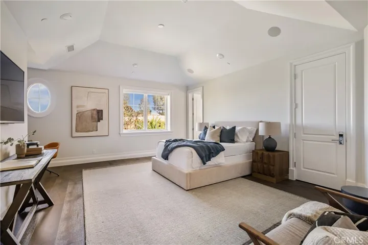24200 Hidden Ridge Road, Hidden Hills, California 91302