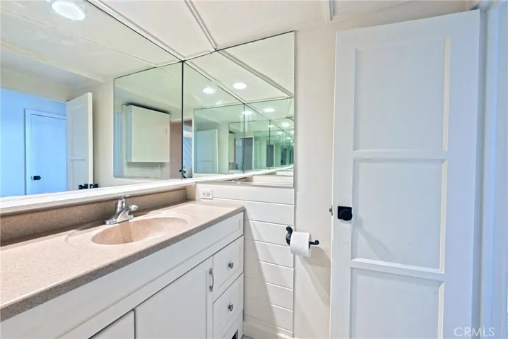 534 Legion, Laguna Beach, California 92651