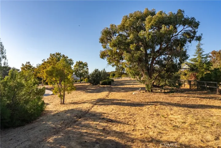 1285 Beaver Creek Lane, Paso Robles, California 93446