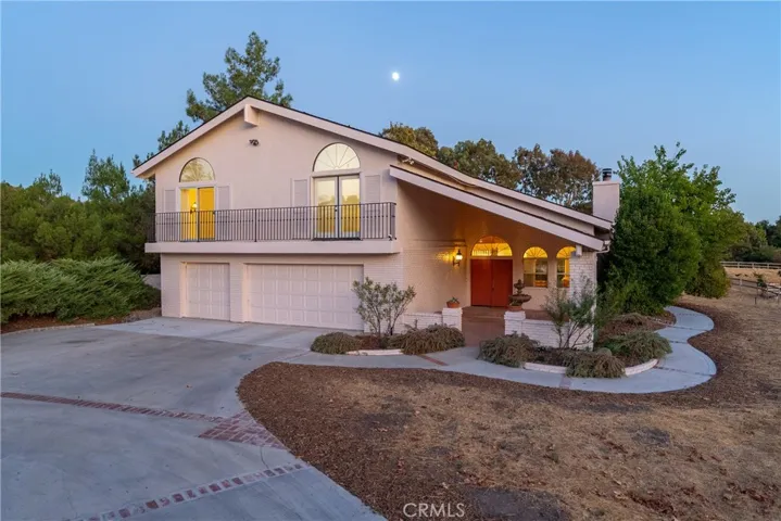 1285 Beaver Creek Lane, Paso Robles, California 93446