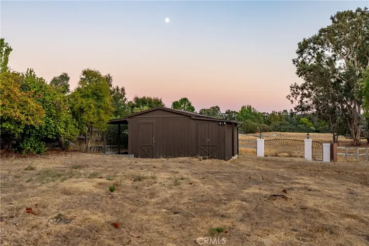 1285 Beaver Creek Lane, Paso Robles, California 93446