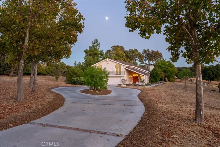 1285 Beaver Creek Lane, Paso Robles, California 93446