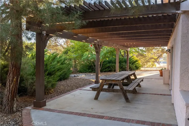 1285 Beaver Creek Lane, Paso Robles, California 93446