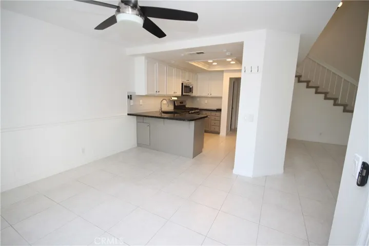 22262 Summit Hill Drive 4, Lake Forest, California 92630