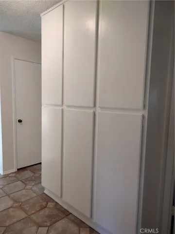 2894 Overland Court, Highland, California 92346