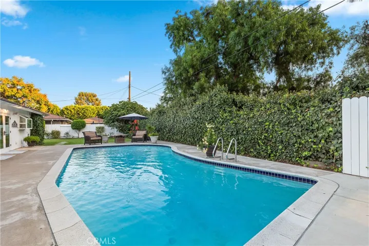 1072 Charwood Lane, North Tustin, California 92705