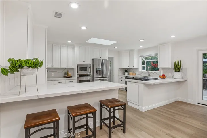 1072 Charwood Lane, North Tustin, California 92705